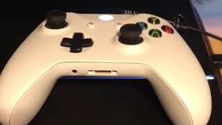 How to connect a Xbox One controller to a PS4 with USB [upl. by Barnum163]