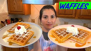 Como hacer waffles en waflera [upl. by Marvella677]